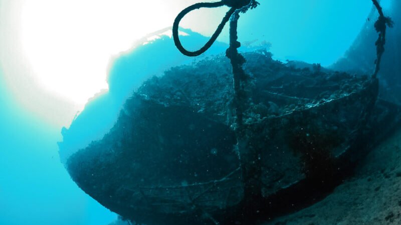 The famous noose photo spot at the Chrisoula K wreck.