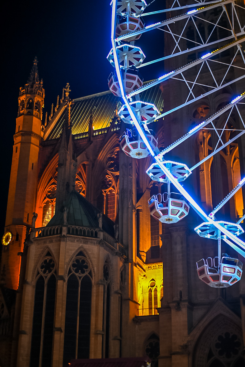 Families enjoy carousel rides and spiced bread at Metz’s festive and family-friendly Christmas market.
