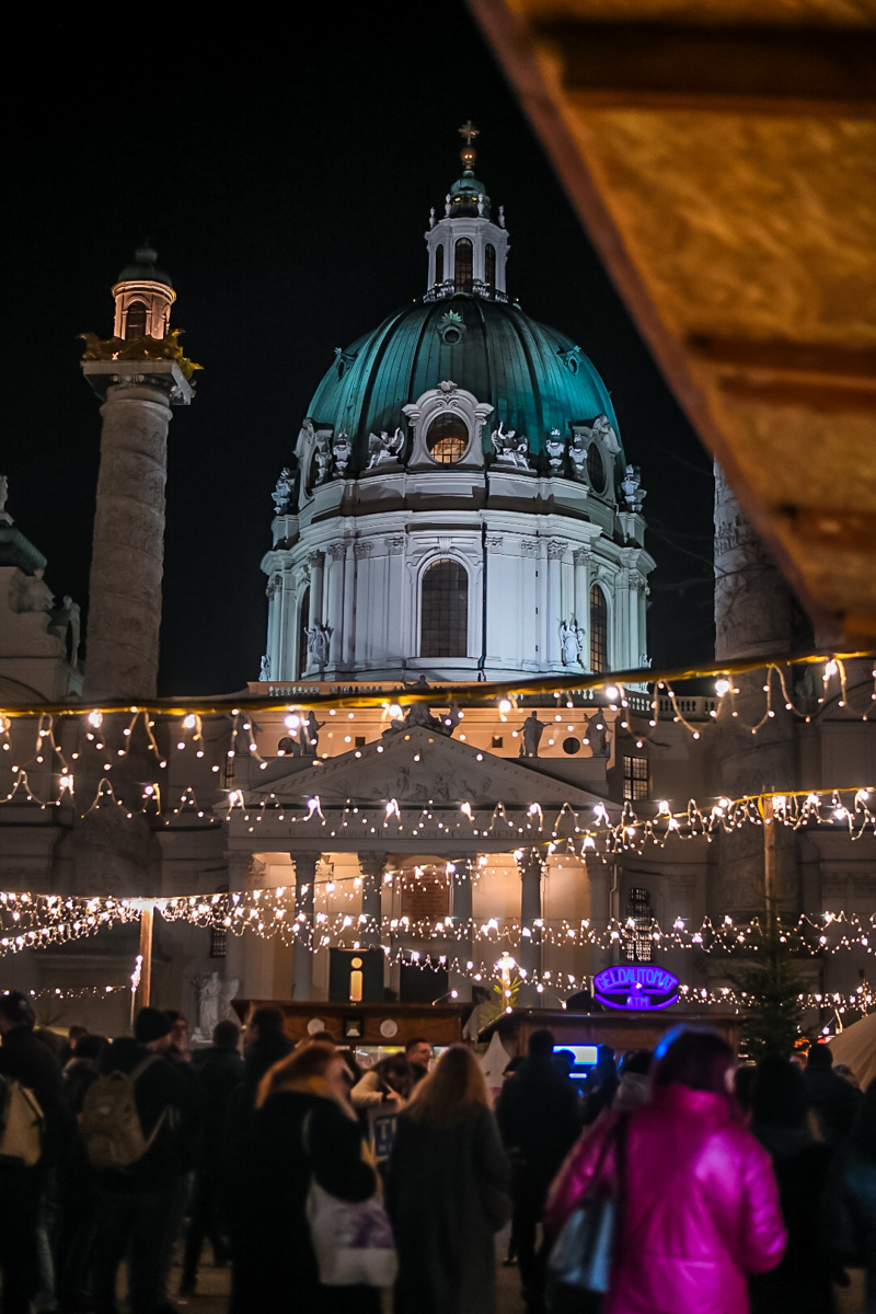 Traditional Austrian treats and handcrafted ornaments at Vienna’s famous Christmas market in front of City Hall.